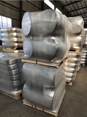 el negro del codo de la tubería de acero del carbono de 304L 316L ASTM A234 WPB galvanizó   SCH10 SCH20 STD SCH40 SCH80 XS SCH160