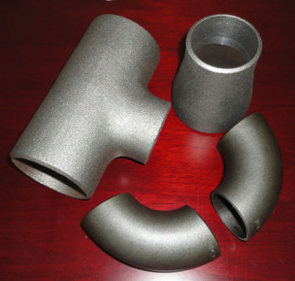 Caliente o frío Buttweld de reducción del codo densamente de 2M M a de 32M M galvanizado