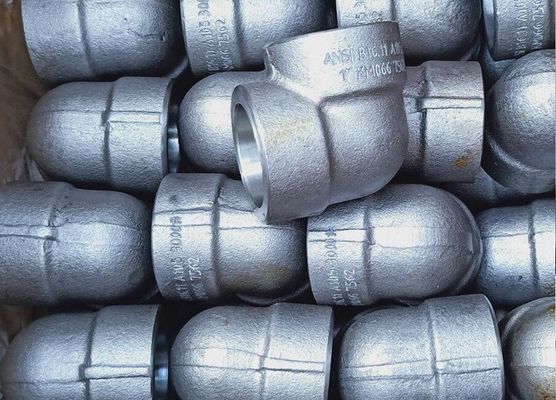 codo Asme estándar B16.11 del acero de carbono de 16mn Sch80