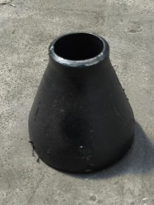 Pintura del negro del reductor SCH40 A234 WPB de la tubería de acero del ECC de la ESTAFA del PED ASME B16.9 del ISO